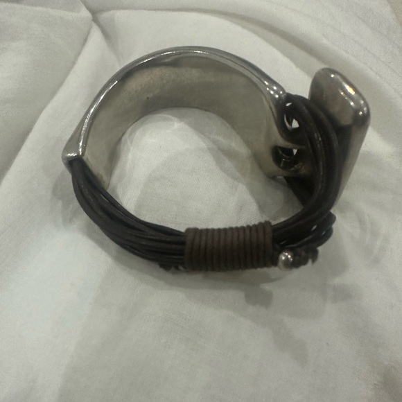 Green crystal cuff - Picture 4 of 6